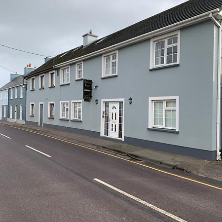 Dingle Harbour Nights Hotel Bagian luar foto